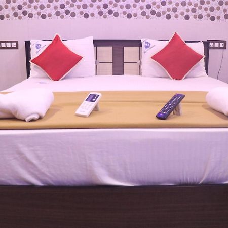 Hotel Sr Residency Рамешварам Экстерьер фото