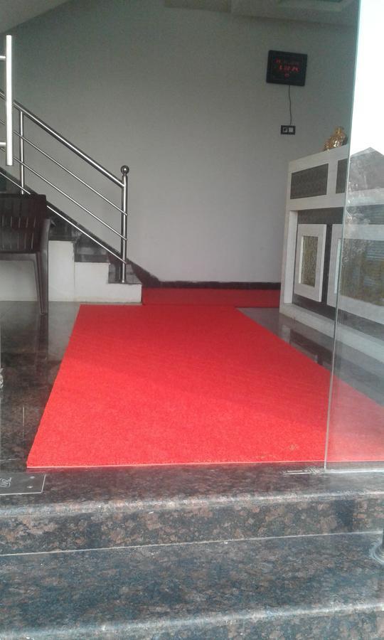 Hotel Sr Residency Рамешварам Экстерьер фото