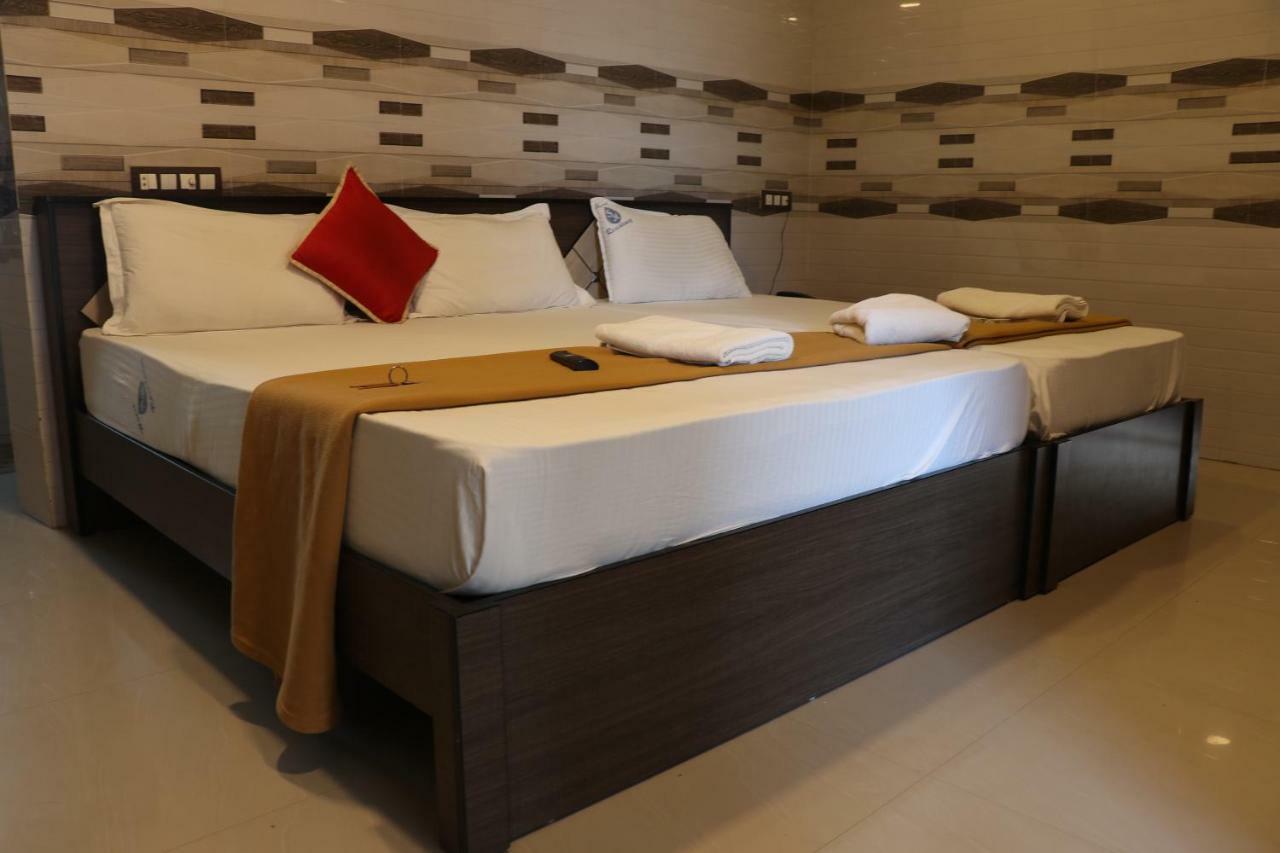 Hotel Sr Residency Рамешварам Экстерьер фото